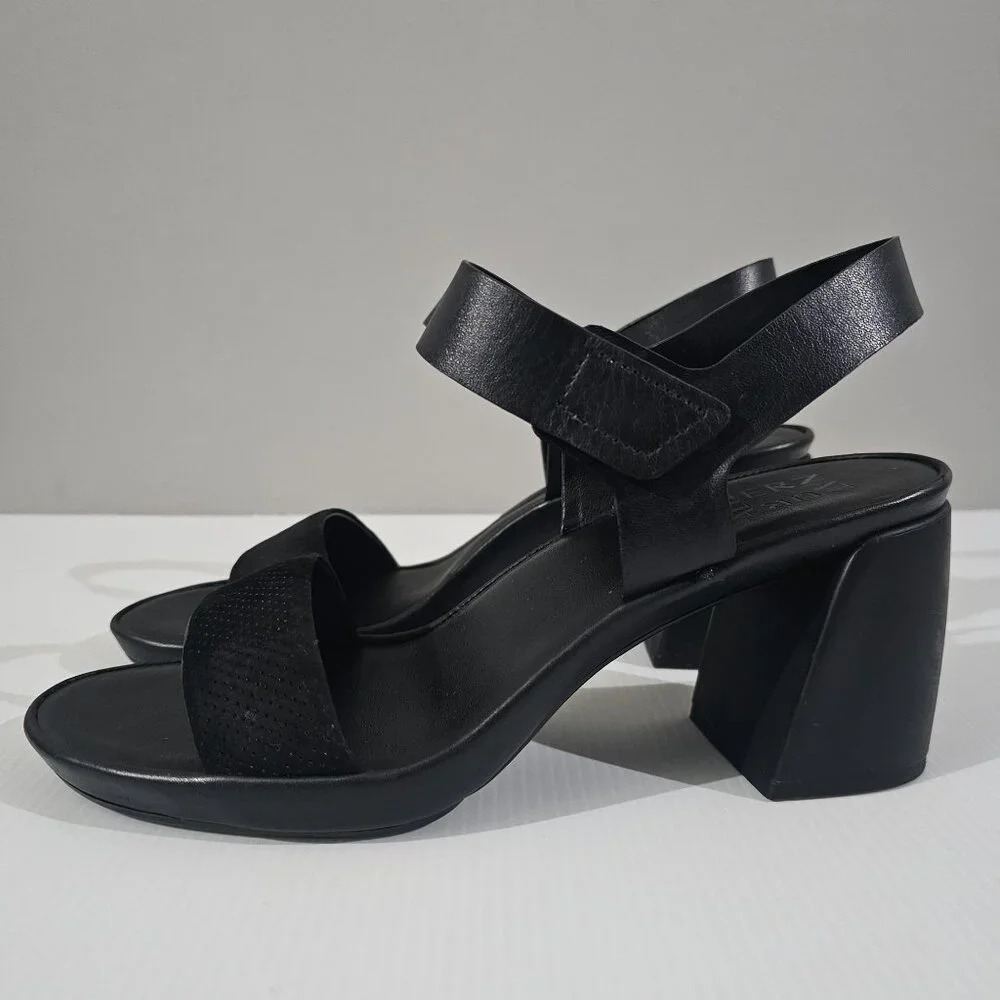 Naturalizer Black Women's Sandals